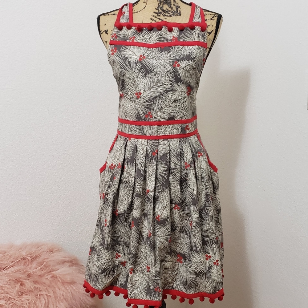 Vintage styled Christmas apron